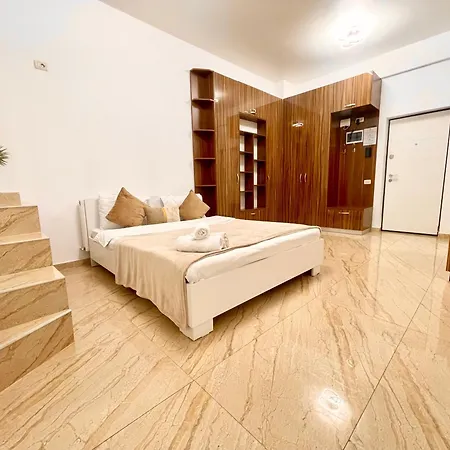 Address 14 Διαμέρισμα *